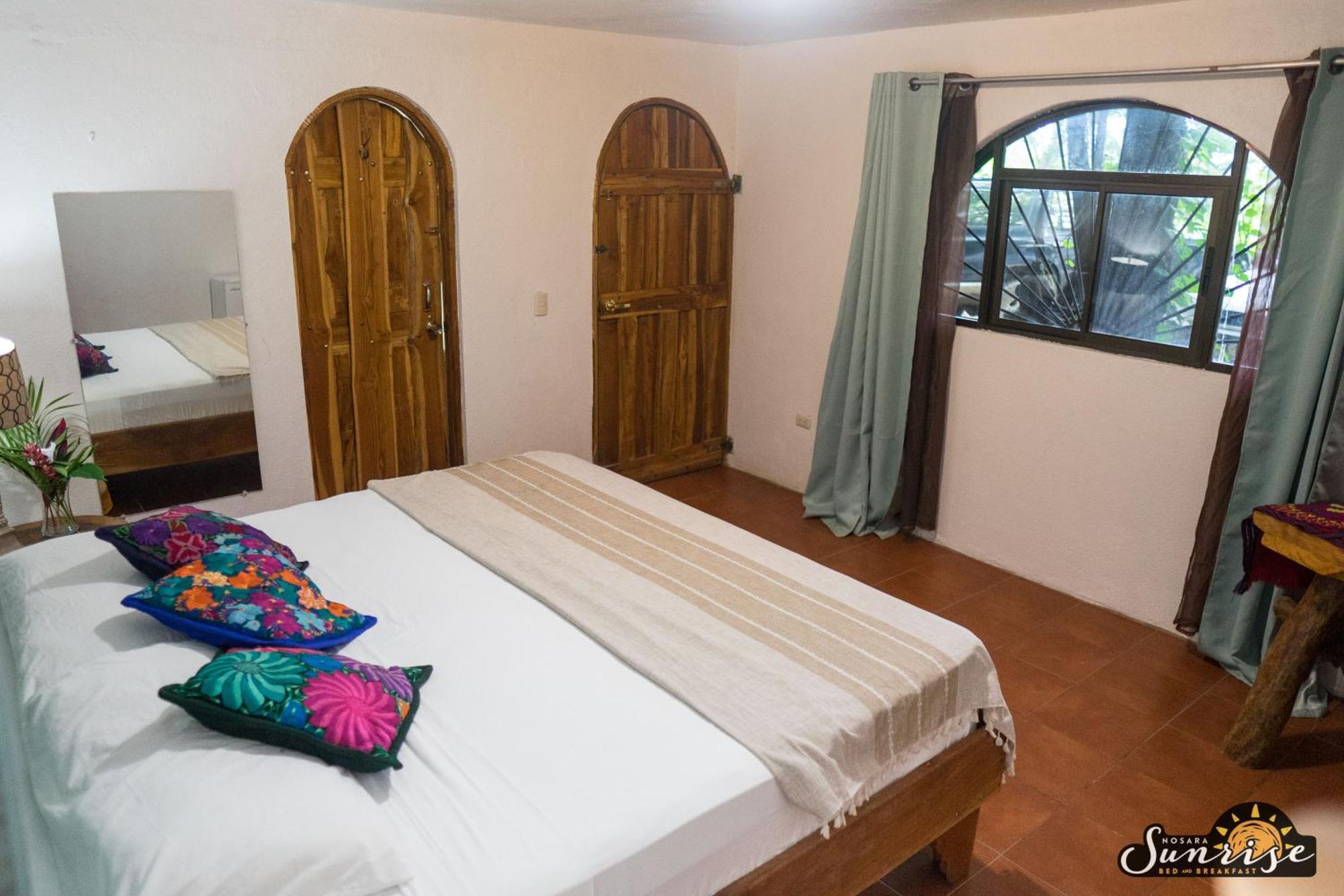 Nosara Sunrise Bed And Breakfast Room photo