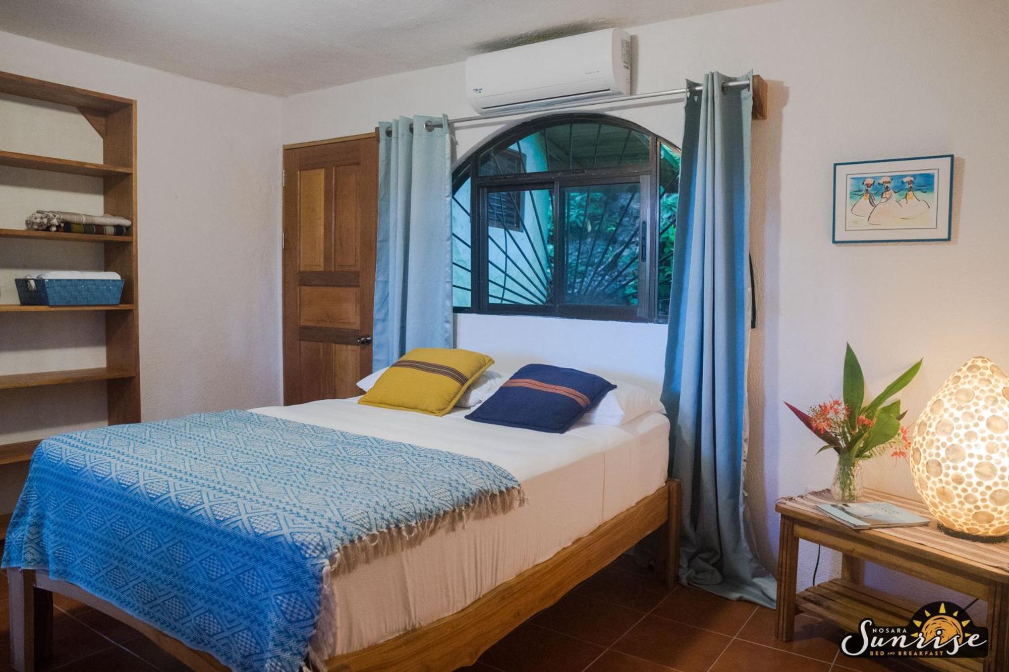 Nosara Sunrise Bed And Breakfast Room photo